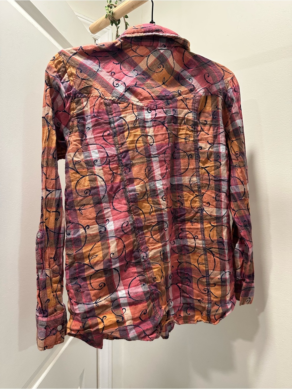With Love Womens Size M Pink Orange Plaid Pearl Snap Western Shirt 100% Cotton - Picture 5 of 5